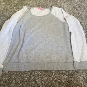 Grey crewneck